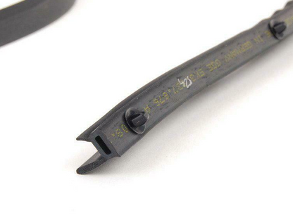 new volkswagen golf mk6 front right outer door seal 5k3837676a original