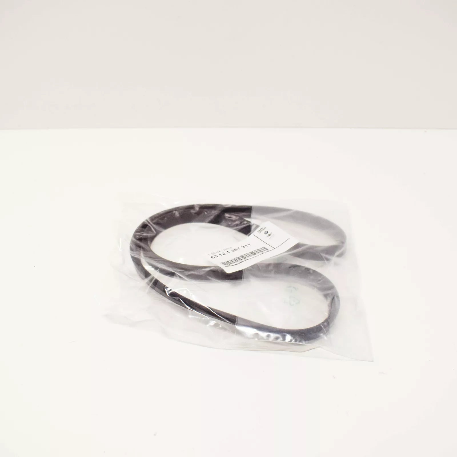 NEW BMW 3 E36 HEADLIGHT GASKET 63121387311 1387311 ORIGINAL