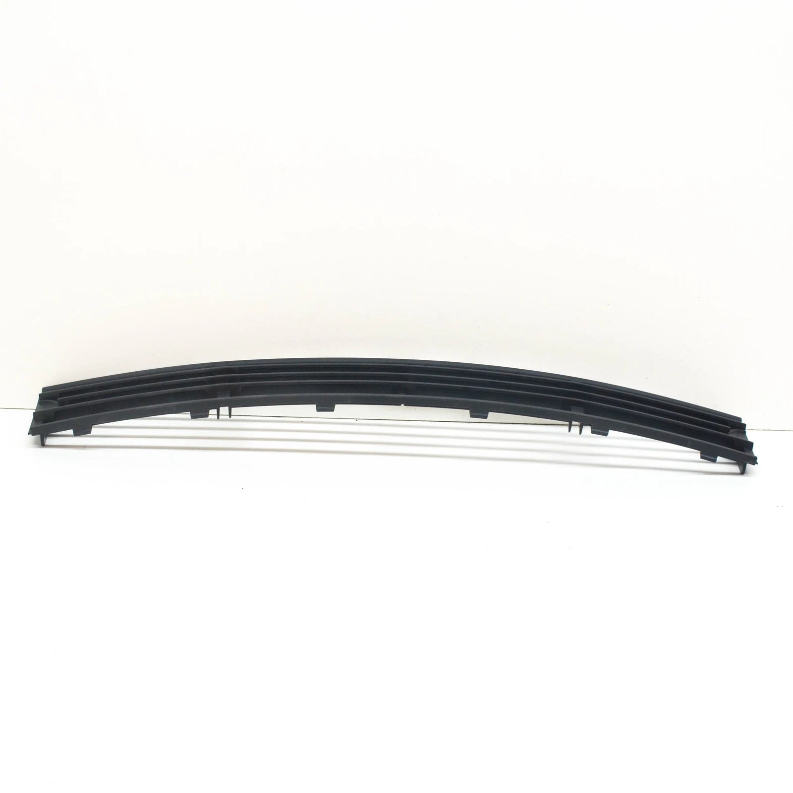 NEW BMW 7 F01 FRONT BUMPER CENTER GRILLE 51117295273 7295273 2015 ORIGINAL