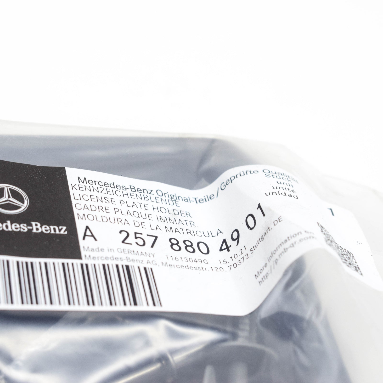 NEW MB CLS C257 FRONT BUMPER LICENSE PLATE NUMBER HOLDER A2578804901 ORIGINAL