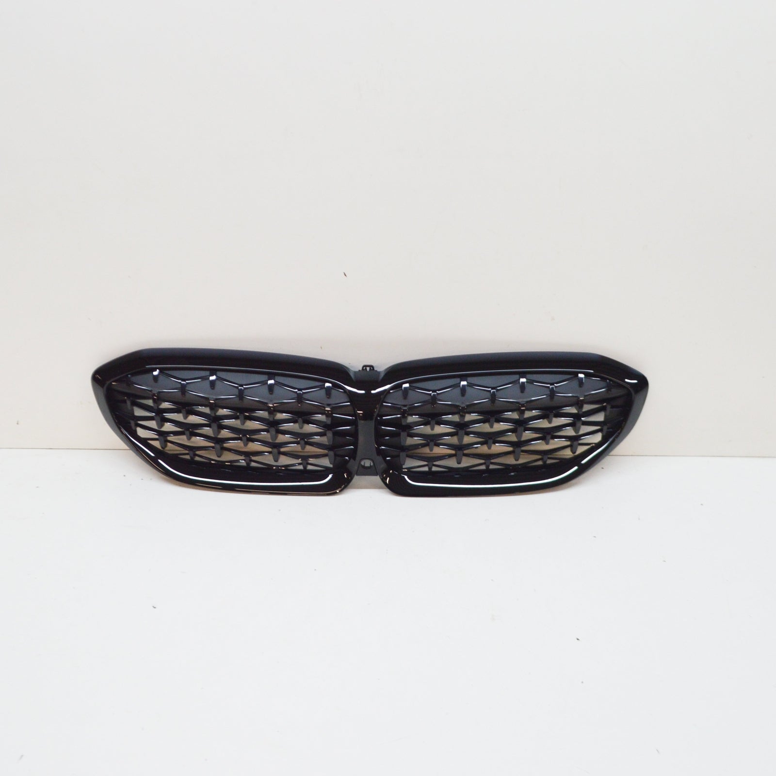 new bmw 3 g20, g28 front upper grill 51139448475 9448475 original