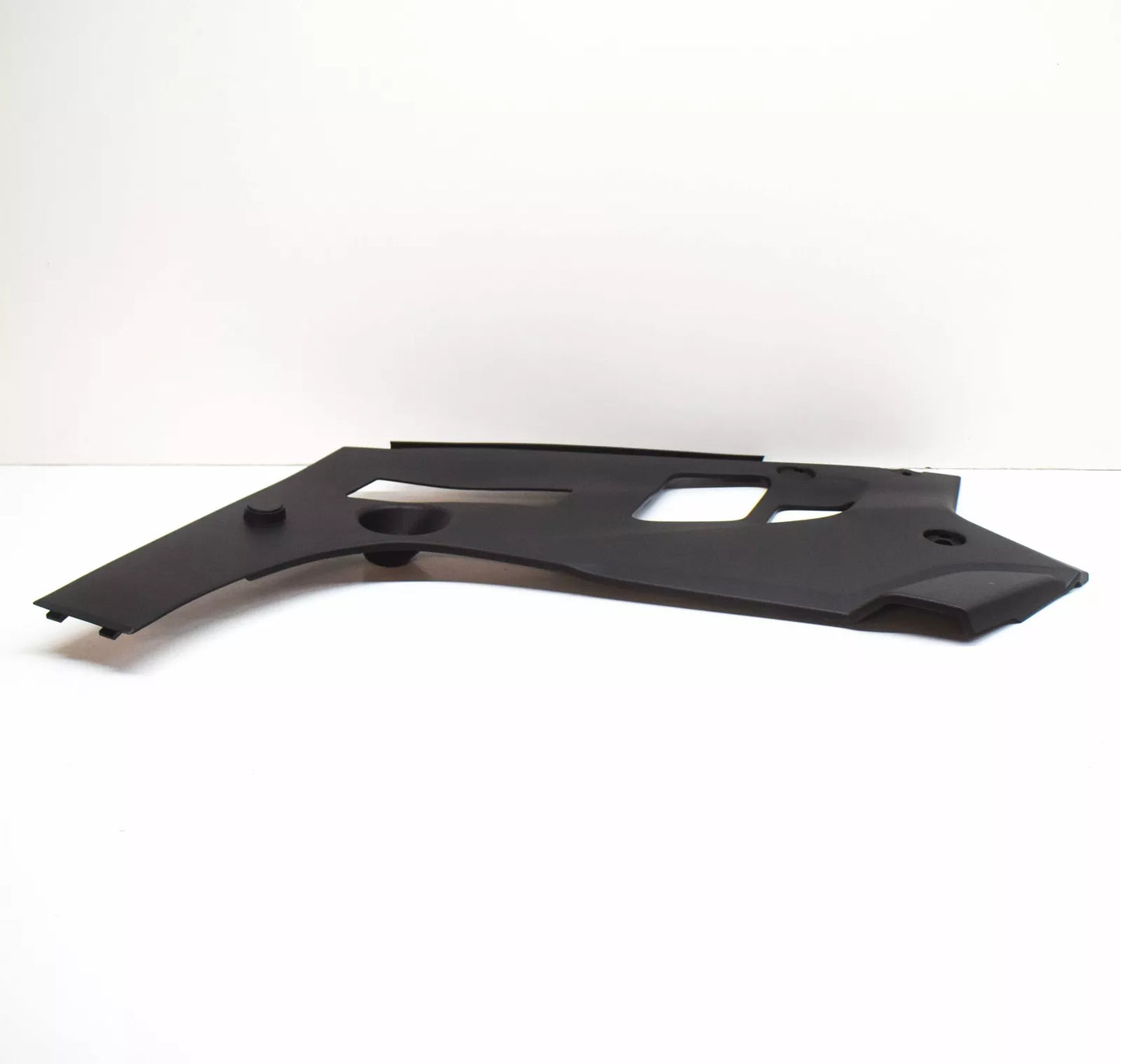 NEW BMW 5 G31 UPPER LEFT ENGINE COMPARTMENT COVER 5176734960 ORIGINAL