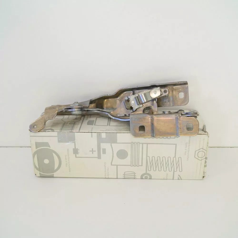 NEW MERCEDES BENZ CLA C117 HOOD BONNET HINGE LEFT SIDE A1178800128
