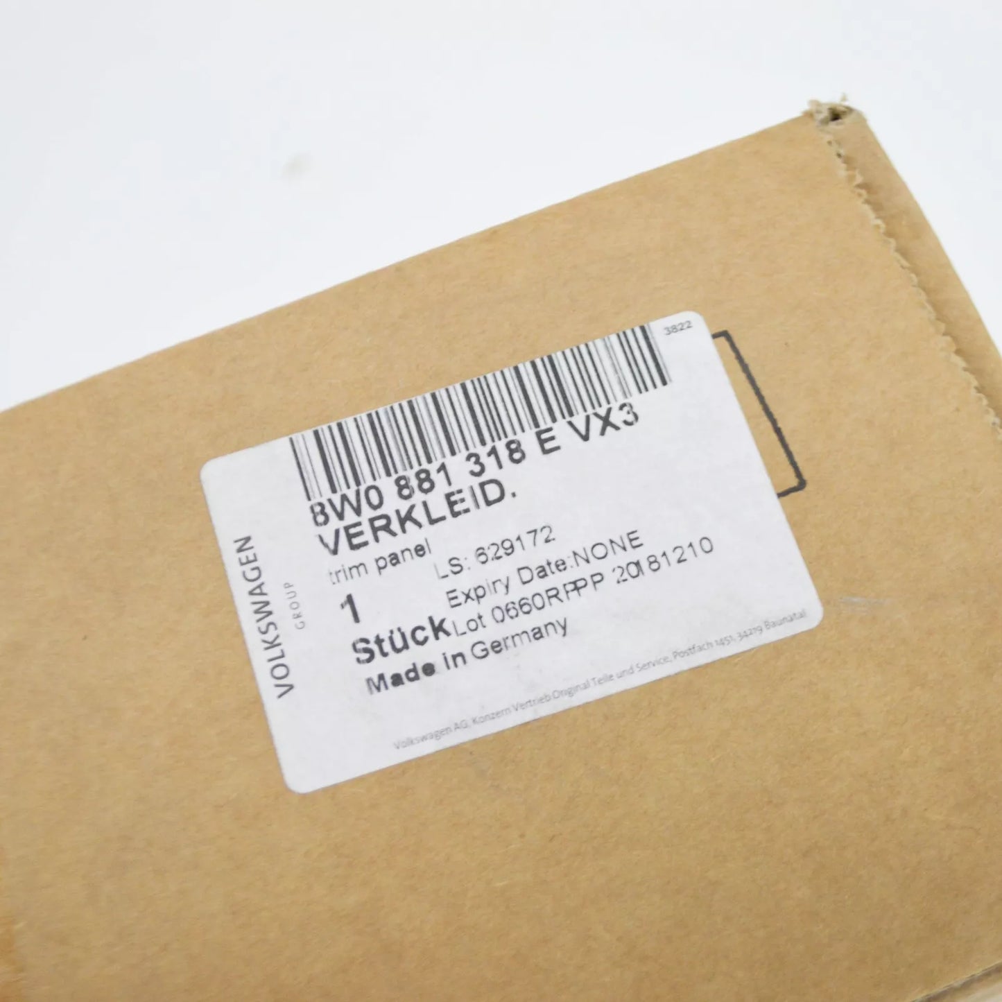 NEW AUDI TT FV3 FRONT RIGHT SEAT BACKREST TRIM 8W0881318EVX3 ORIGINAL