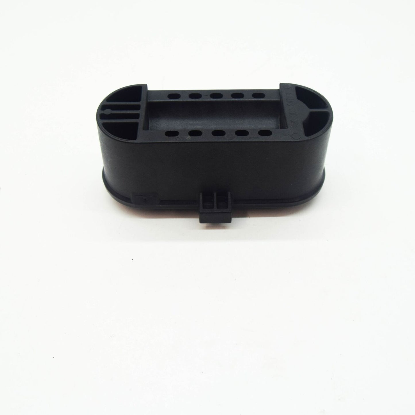 NEW AUDI Q7 4M REAR JACK SOCKET 4M0802847B ORIGINAL