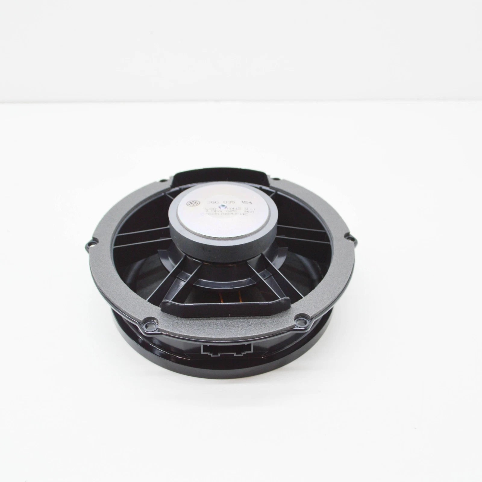 NEW VOLKSWAGEN PASSAT B8 3G FRONT DOOR LOUDSPEAKER 3G0035454