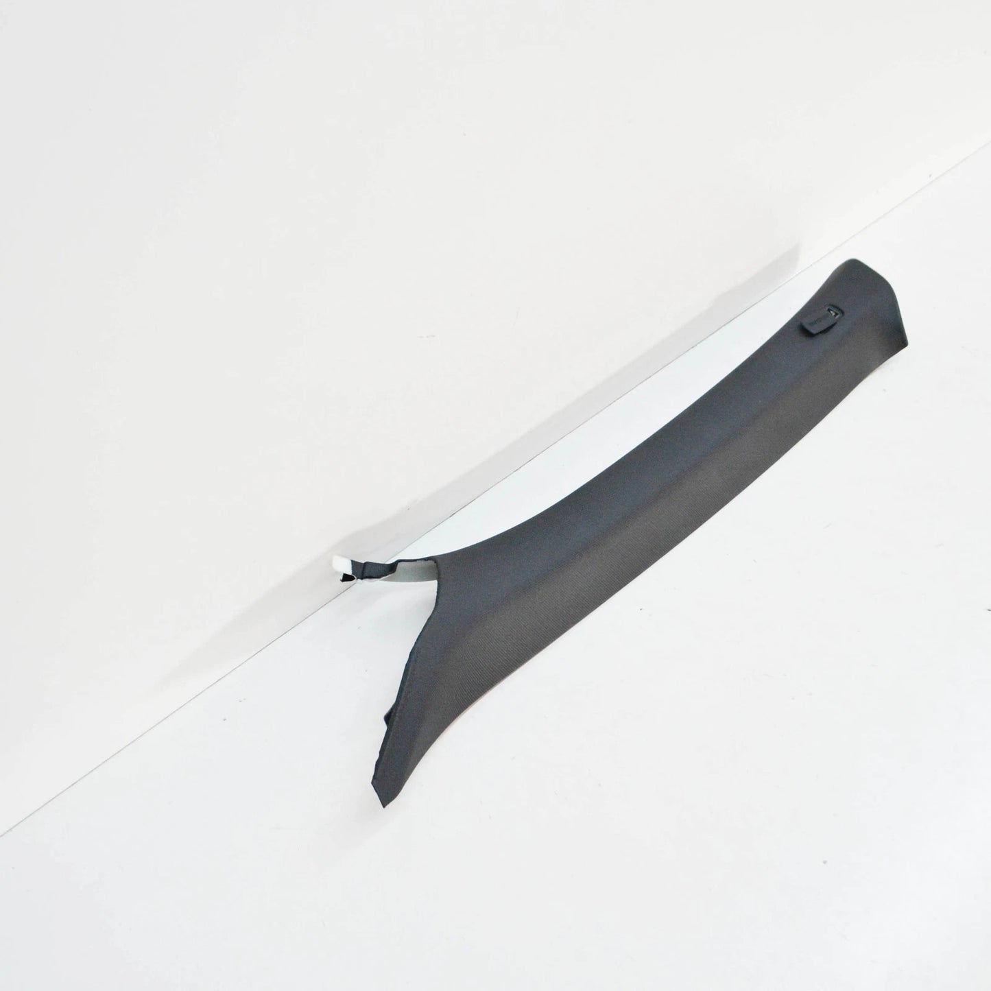 NEW AUDI A4 B8 LEFT SIDE UPPER A PILLAR TRIM 8K0867233V48