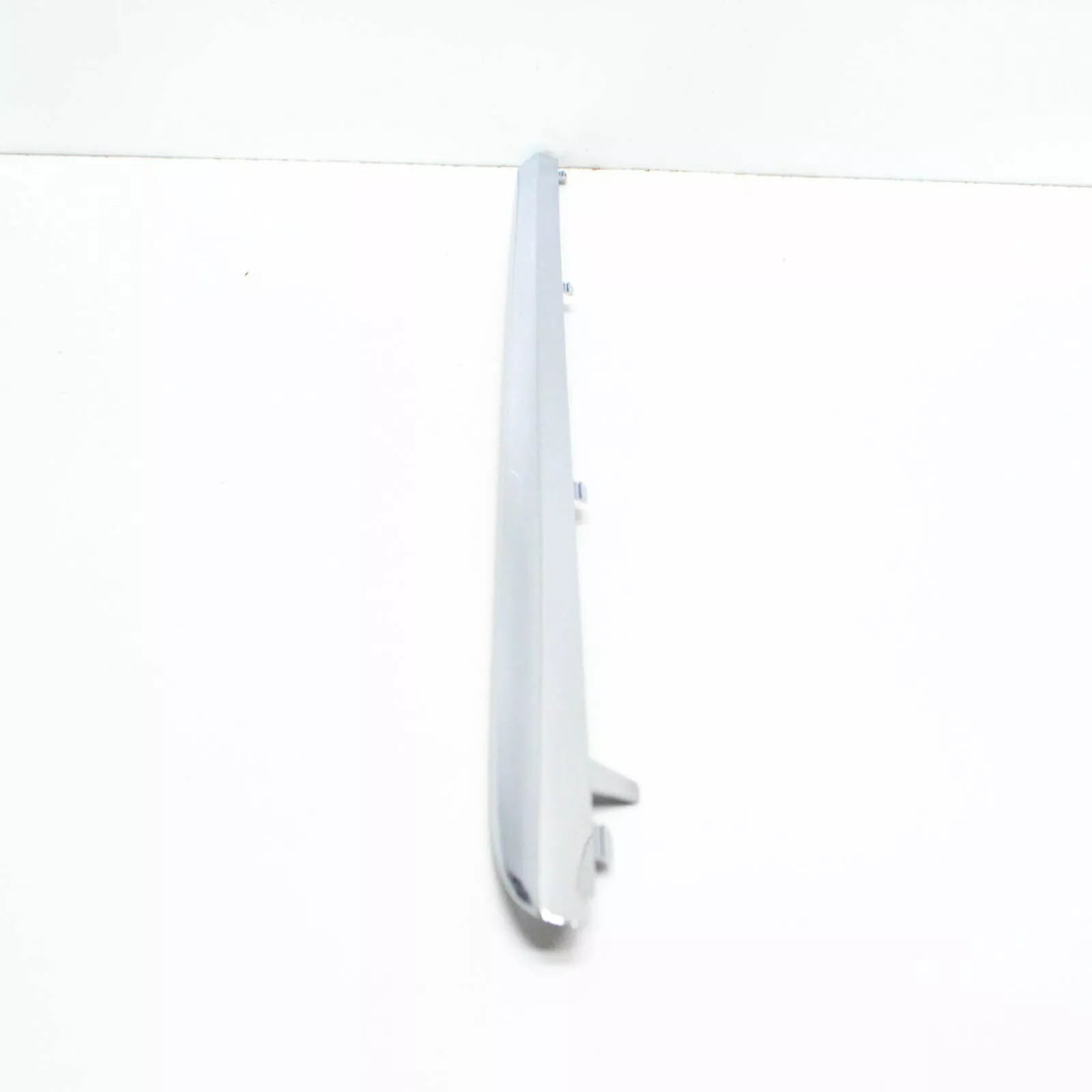 NEW MERCEDES-BENZ C-CLASS W205 REAR LEFT DOOR MOLDING A2056906302