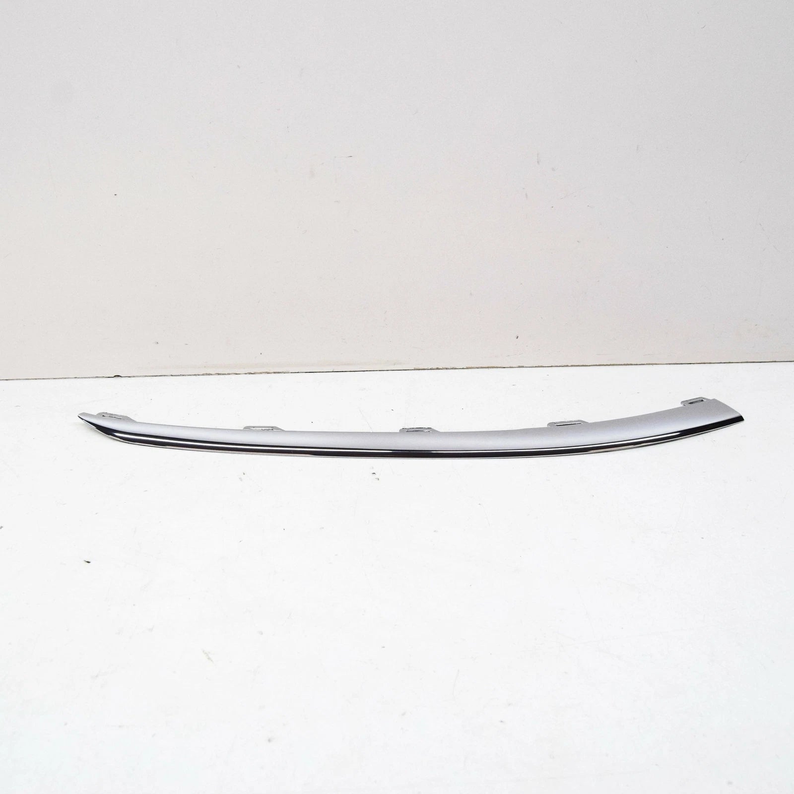 NEW VW GOLF MK7 FRONT BUMPER RIGHT VENT GRILLE TRIM 5G0853764A2ZZ