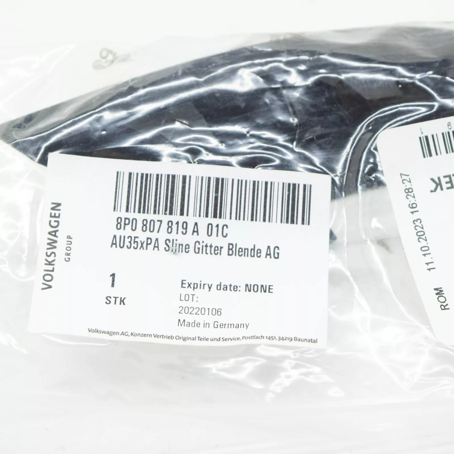 NEW AUDI A3 S3 8P REAR DIFFUSER DOUBLE PIPE INSIDE TRIM 8P0807819A01C ORIGINAL