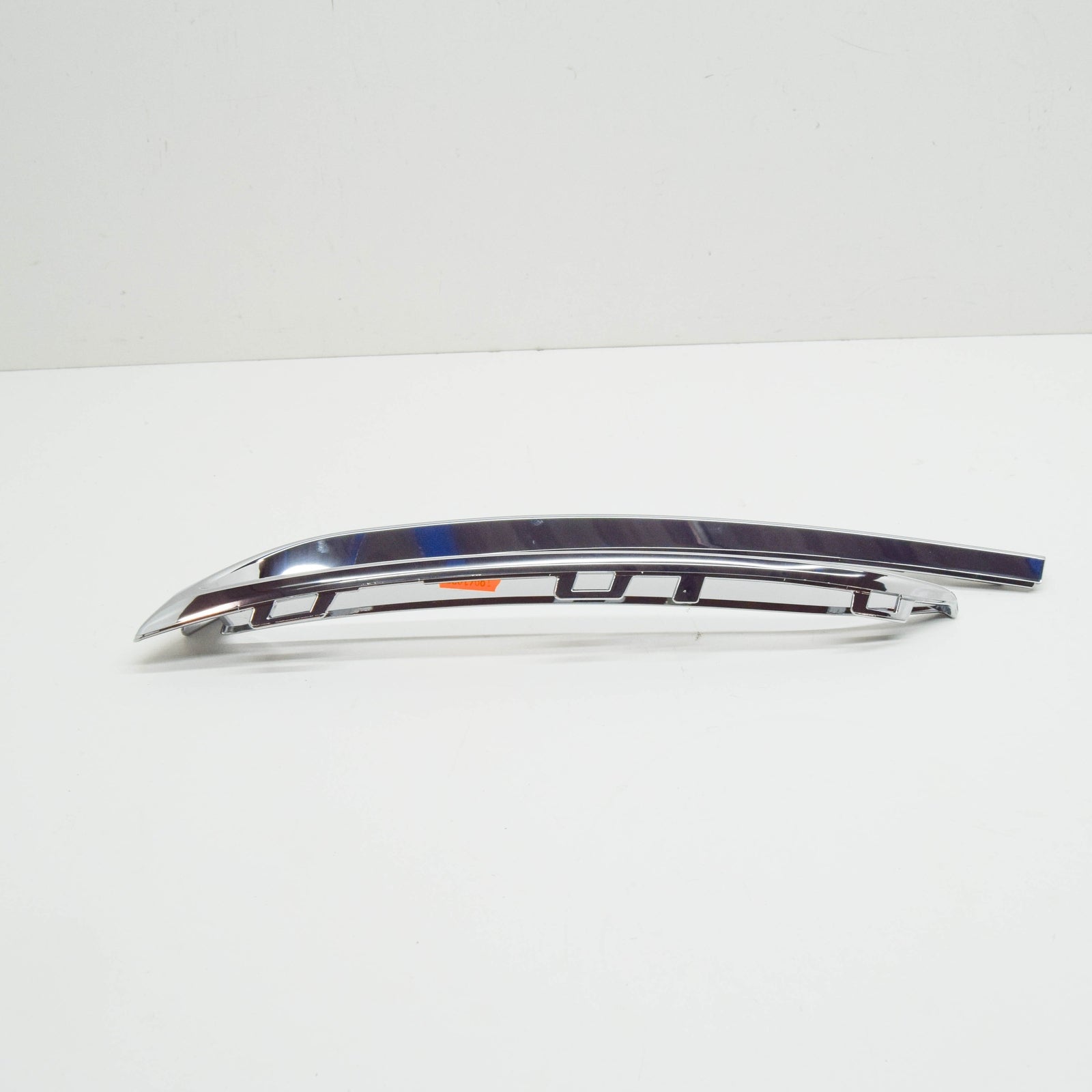 NEW SKODA SUPERB MK3 REAR BUMPER LEFT TRIM INSERT 3V58078332ZZ ORIGINAL