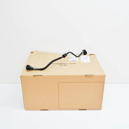 NEW BMW 5 G30 INTAKE SYSTEM EXPANSION TANK PIPE 17128602646 ORIGINAL