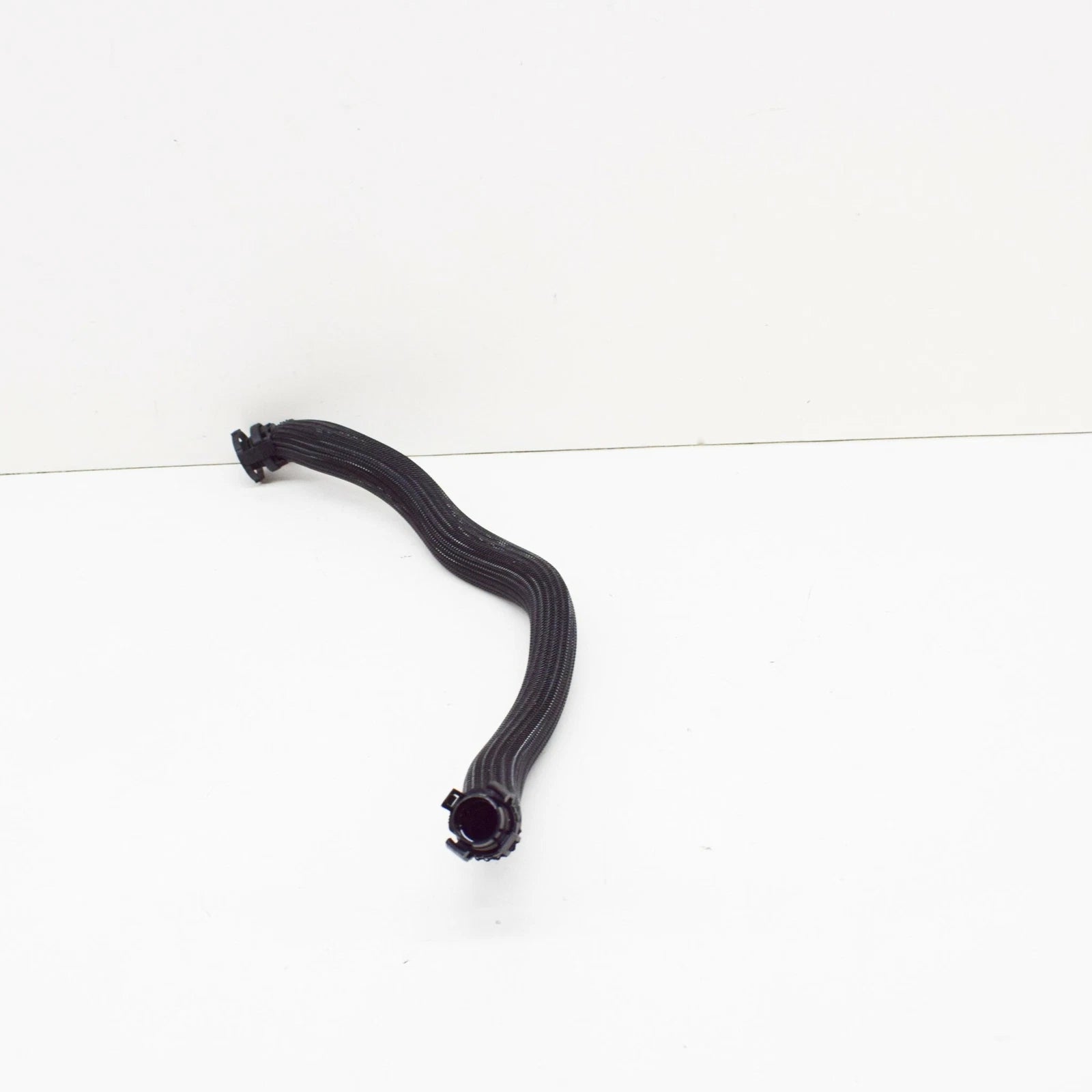 NEW BMW E70 E71 SAC SUV CRANKCASE VENTILATION PIPE 7589992 11157589992 ORIGINAL