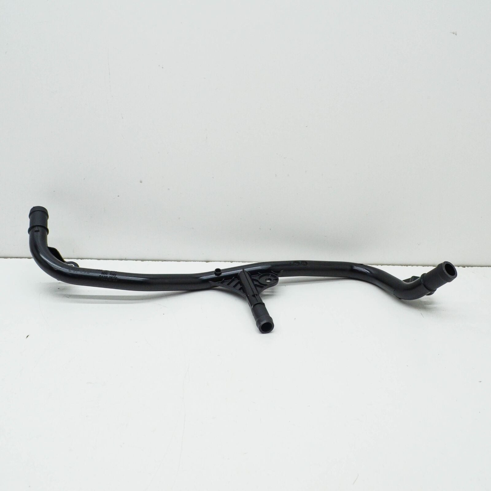 NEW VOLKSWAGEN ARTEON 3H7 ENGINE COOLANT HOSE 05E121070 ORIGINAL