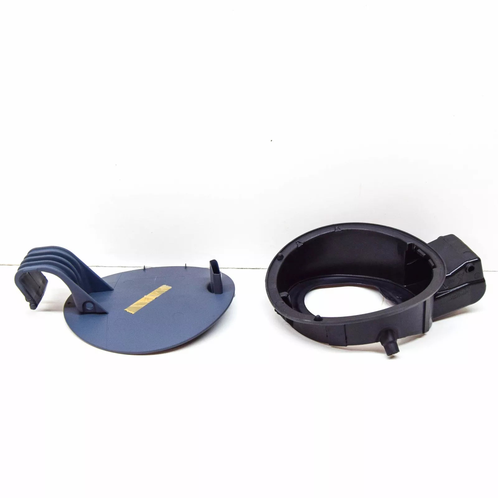 NEW VOLKSWAGEN UP FUEL FILLER FLAP 12E809857AGRU