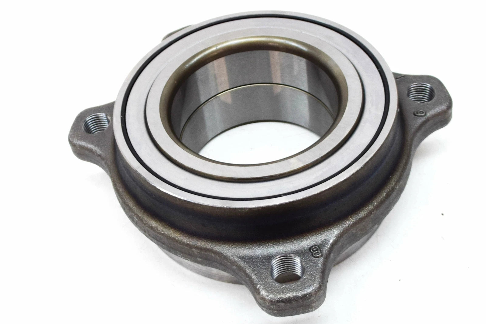 NEW AUDI Q7 4M REAR LEFT WHEEL BEARING 4M0407625E