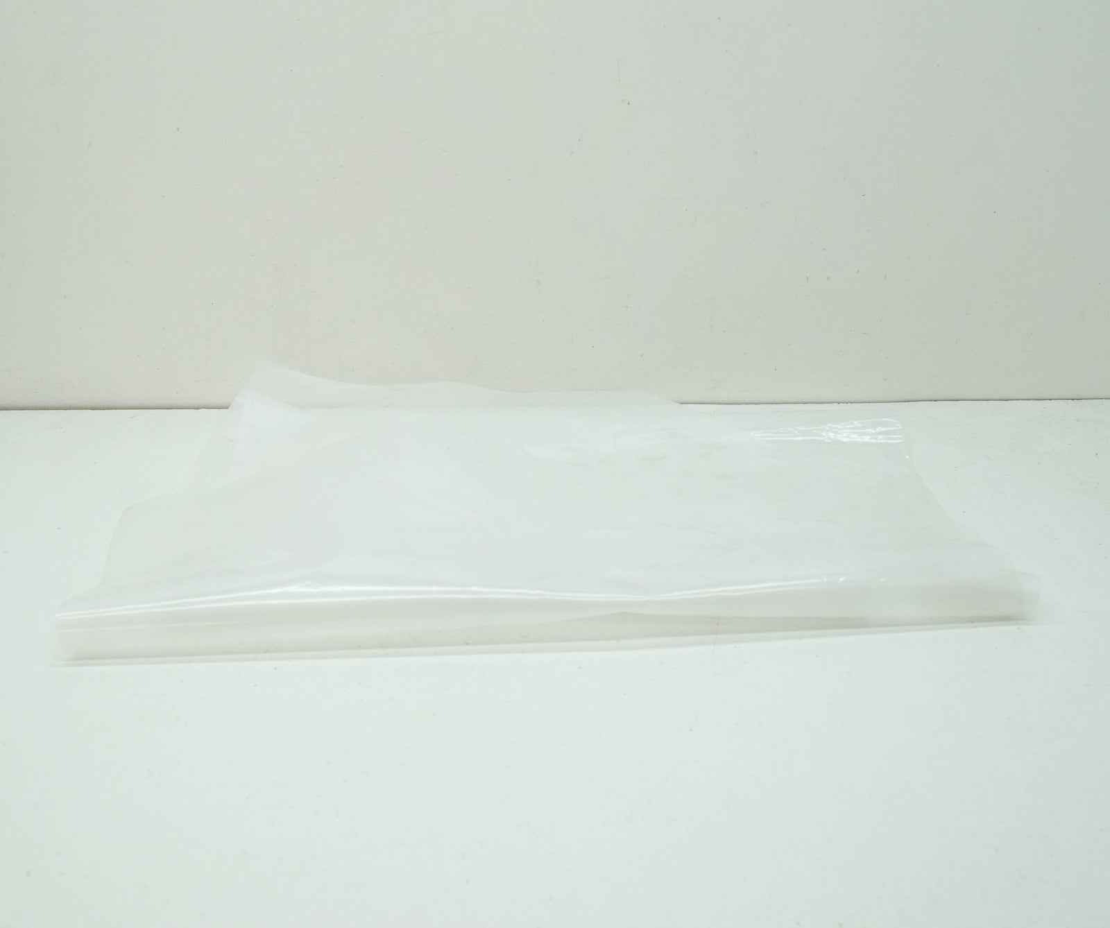 NEW MERCEDES-BENZ SL COUPE C107 FRONT DOOR PANELING SEAL A1077270087 ORIGINAL