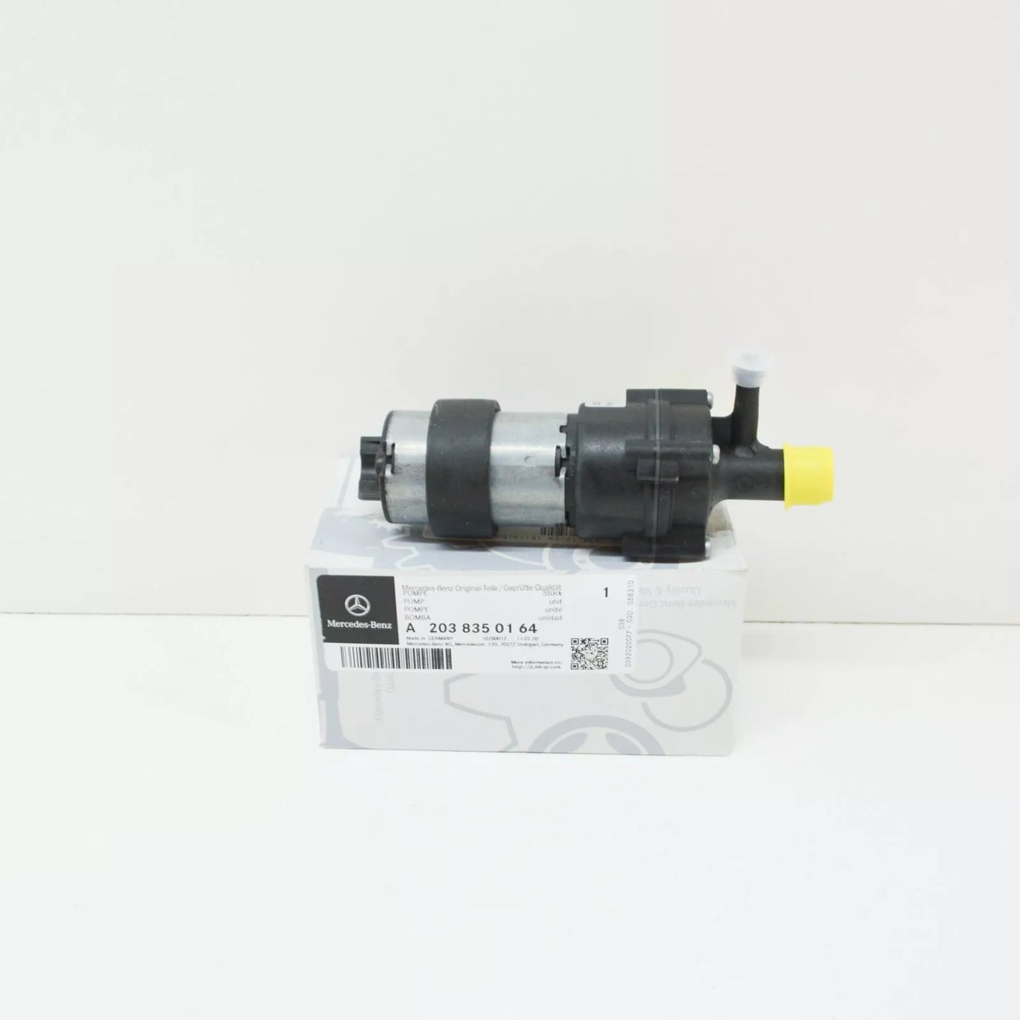 NEW MB C-CLASS W203 AUXILIARY WATER PUMP A2038350164 3.5 PETROL