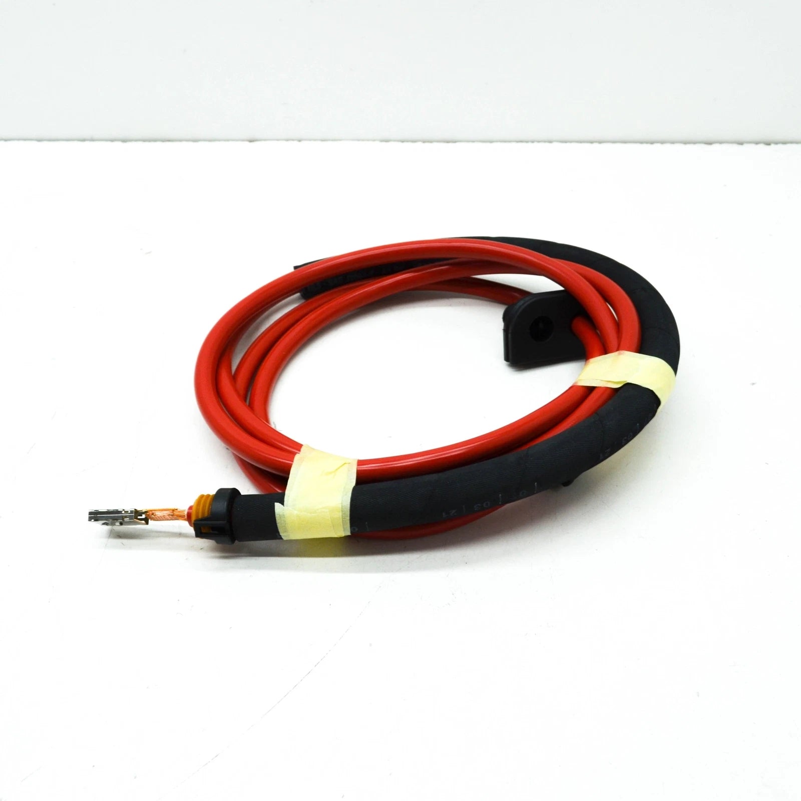 NEW BMW M5 F90 EPS SUPPLY BATTERY VOLTAGE LINE 61116841465 ORIGINAL