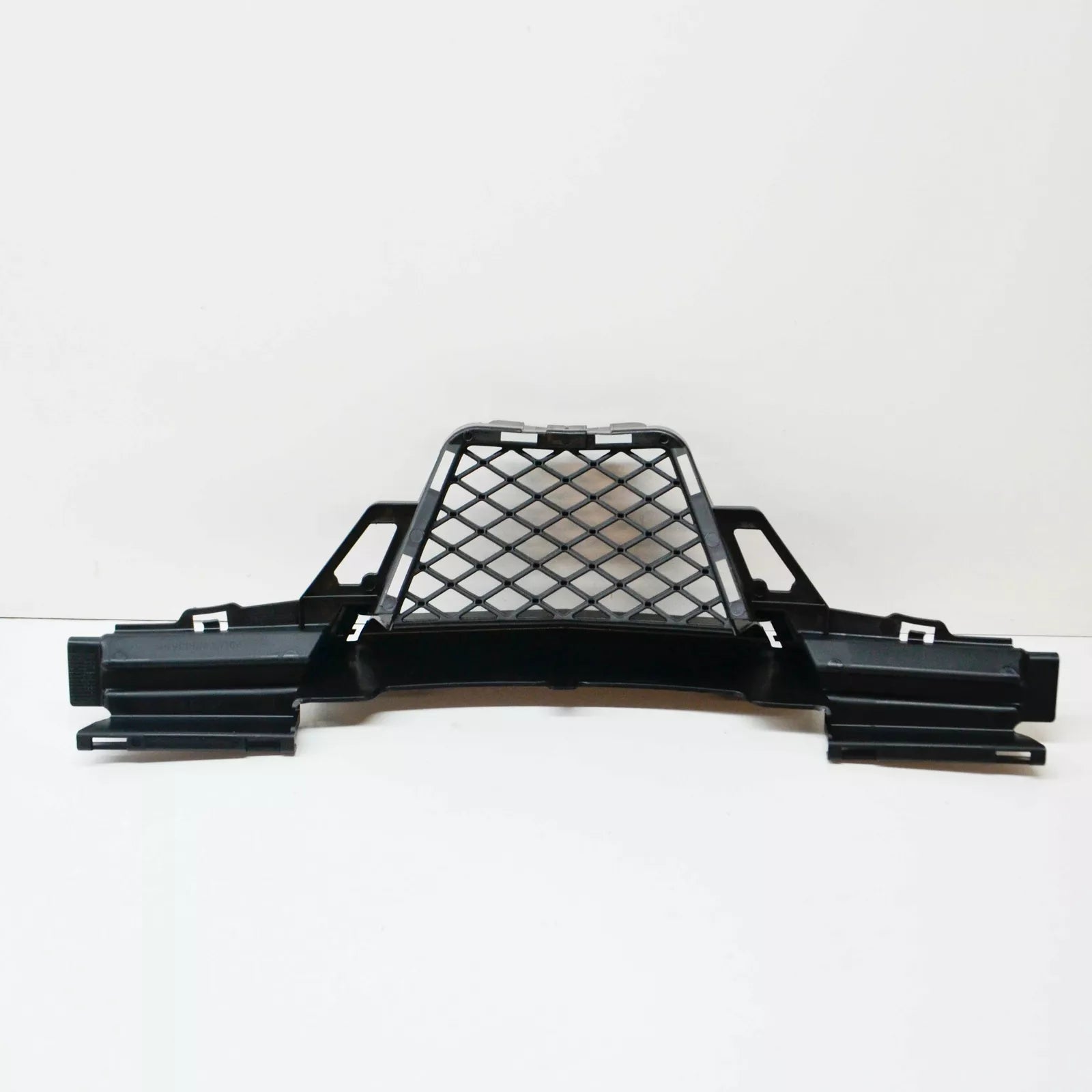 NEW MB SLK R171 FRONT BUMPER CENTER LOWER GRILLE COVER A1718851023 ORIGINAL