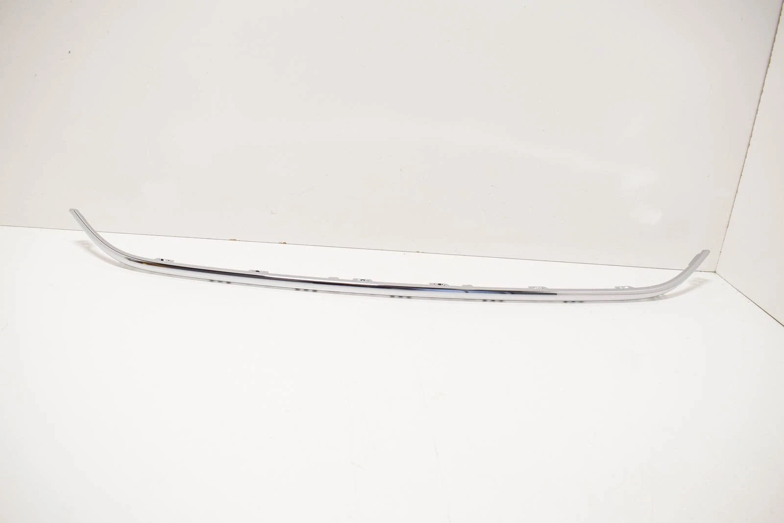 NEW MERCEDES-BENZ CLA COUPE C117 REAR BUMPER BOTTOM MOULDING A1178853500