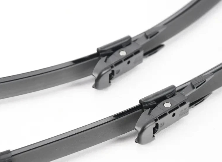 NEW MERCEDES-BENZ B W246 FRONT WIPER BLADE SET RHD A2468201345 ORIGINAL