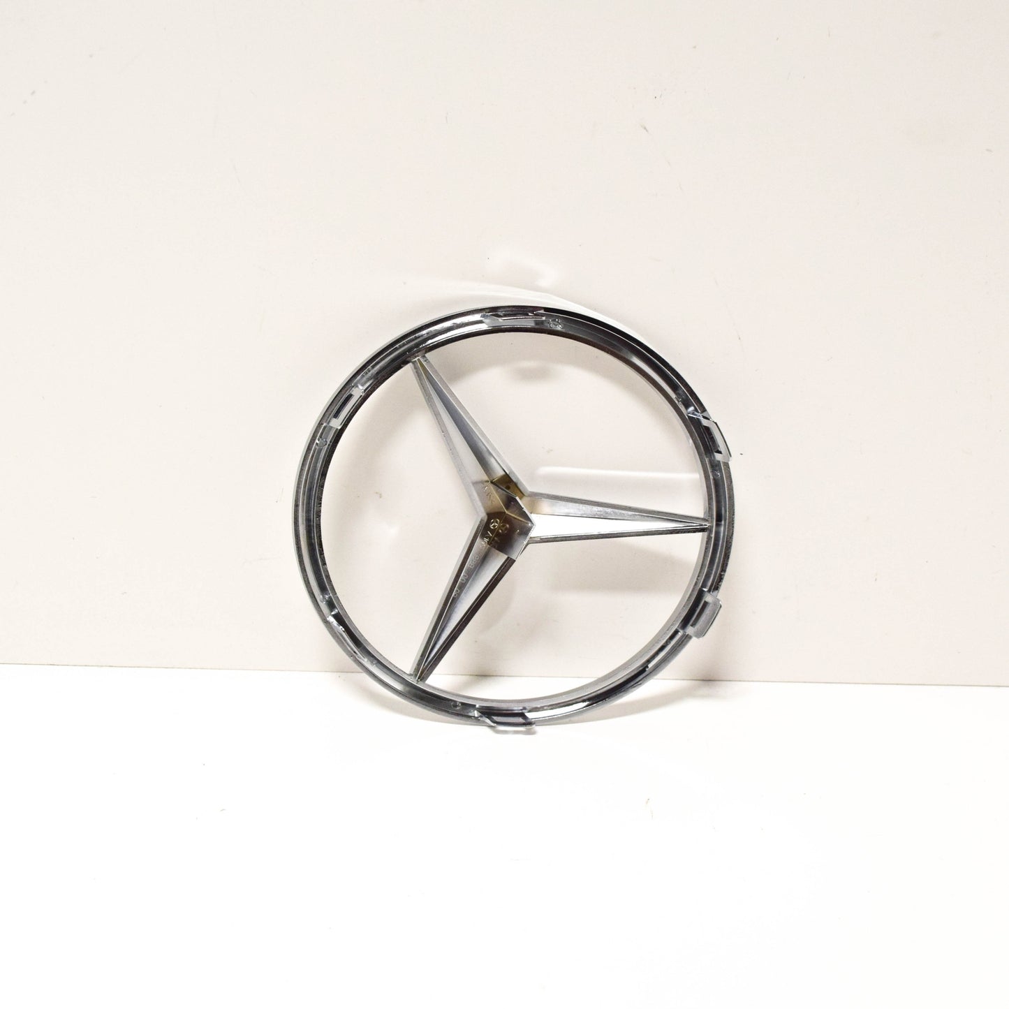 NEW MB A W169 FRONT BUMPER BONNET HOOD EMBLEM BADGE A1698880009 ORIGINAL