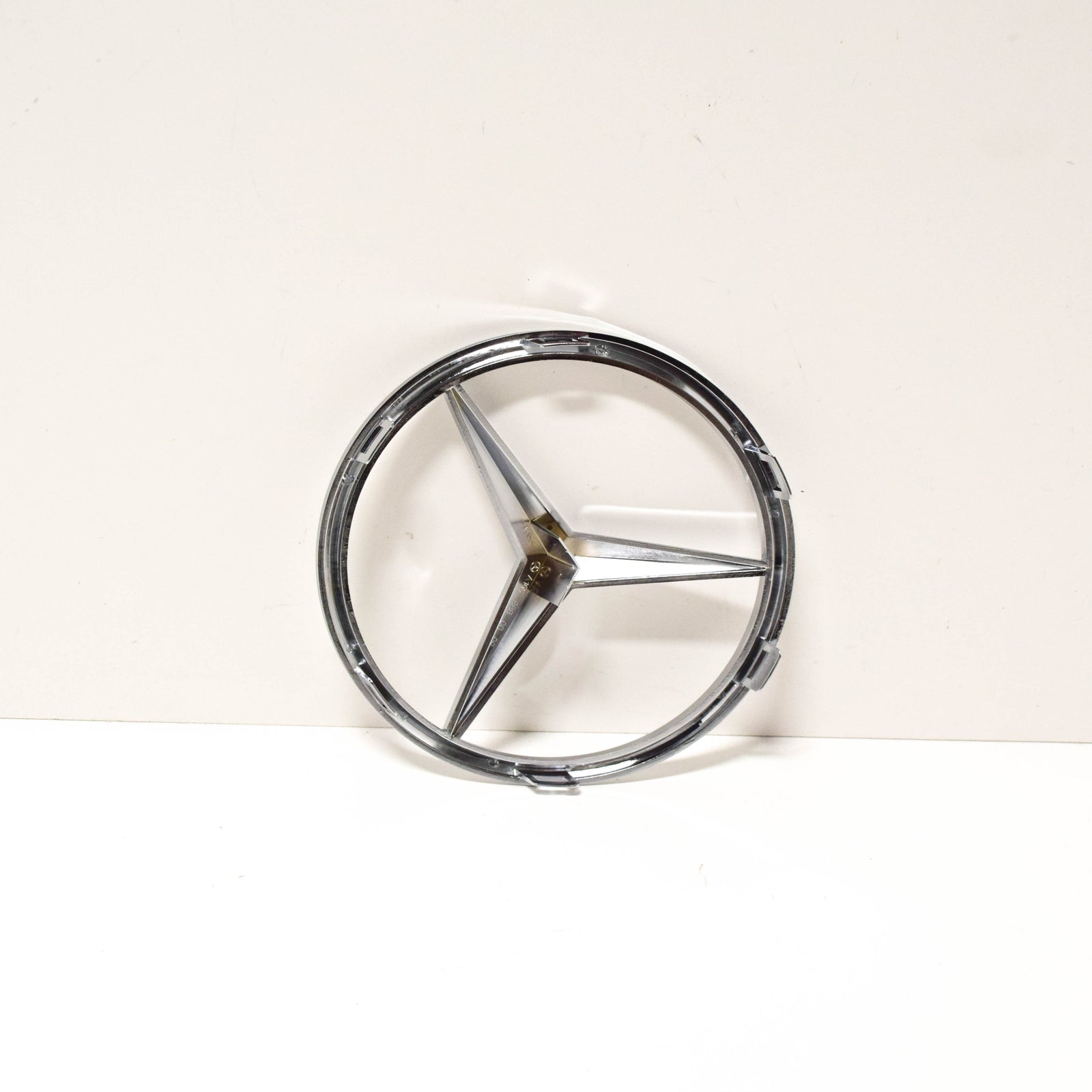 NEW MB A W169 FRONT BUMPER BONNET HOOD EMBLEM BADGE A1698880009 ORIGINAL