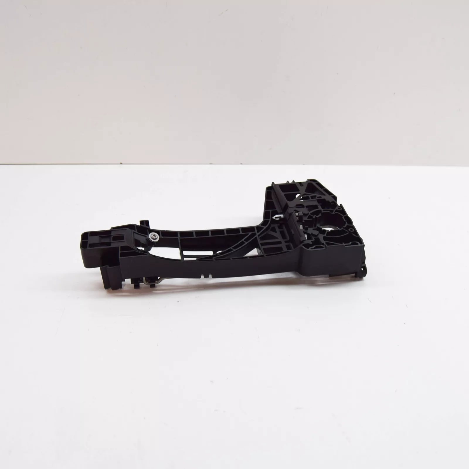 NEW MERCEDES-BENZ SPRINTER 907 REAR-END RH DOOR HANDLE BASE A9107606800 ORIGINAL