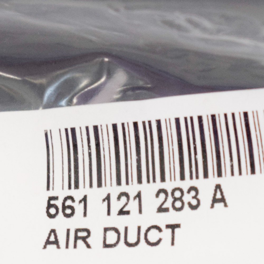 NEW VOLKSWAGEN PASSAT B8 RADIATOR RIGHT SIDE AIR DUCT 561121283A 2016 ORIGINAL