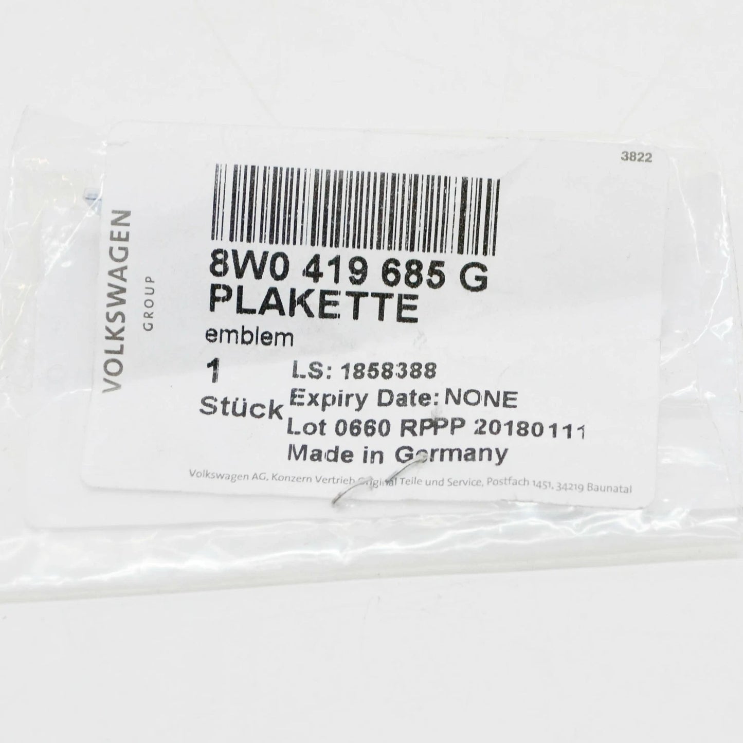 NEW AUDI A3 RS3 STEERING WHEEL EMBLEM 8W0419685G