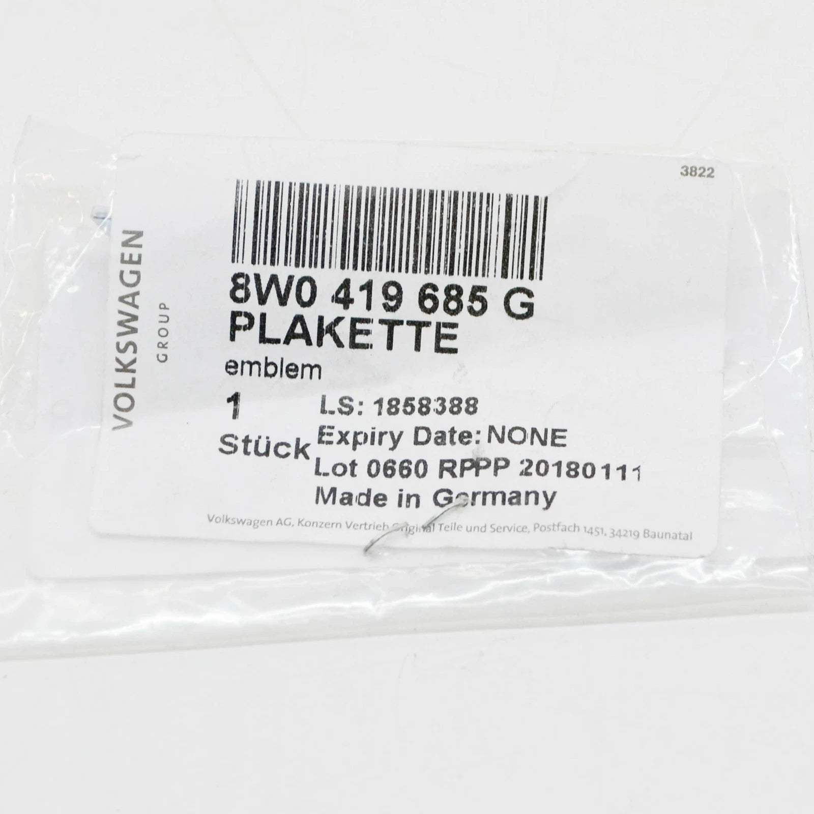 NEW AUDI A3 RS3 STEERING WHEEL EMBLEM 8W0419685G