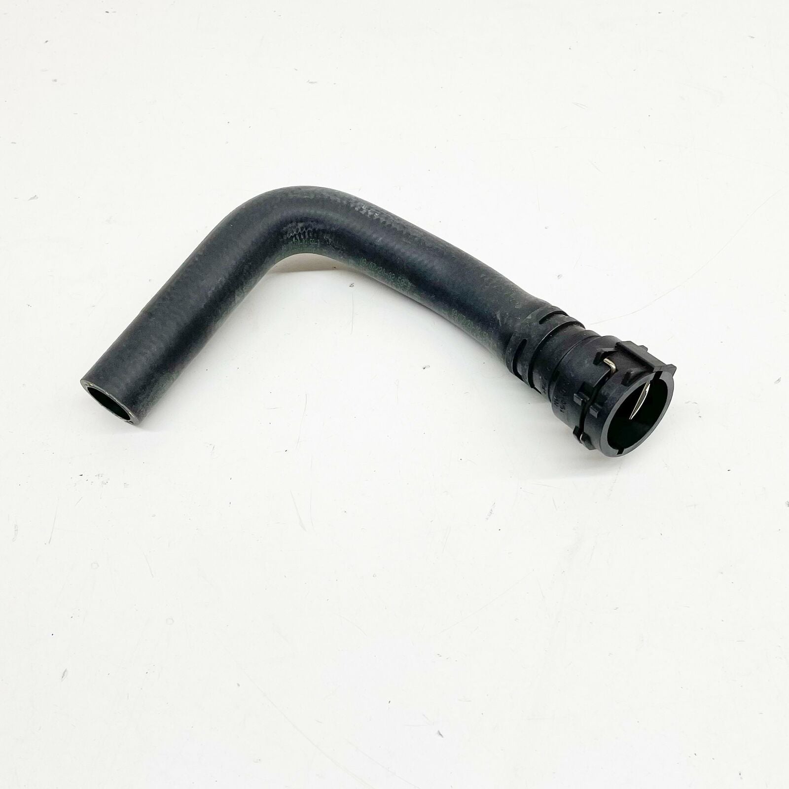 NEW AUDI Q7 4L COOLANT HOSE 7L6122073H ORIGINAL