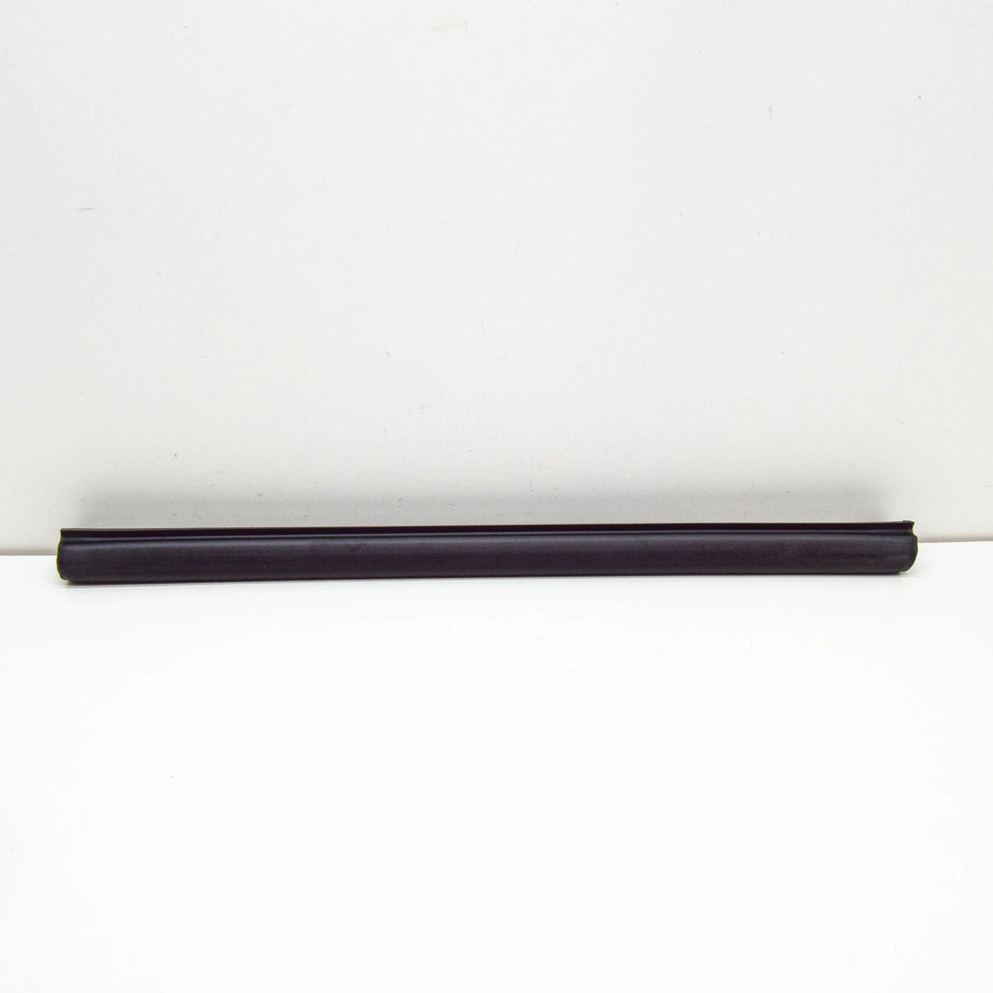 NEW MERCEDES-BENZ SLK R171 ROOF RIGHT SIDE SEAL A1717900298 ORIGINAL