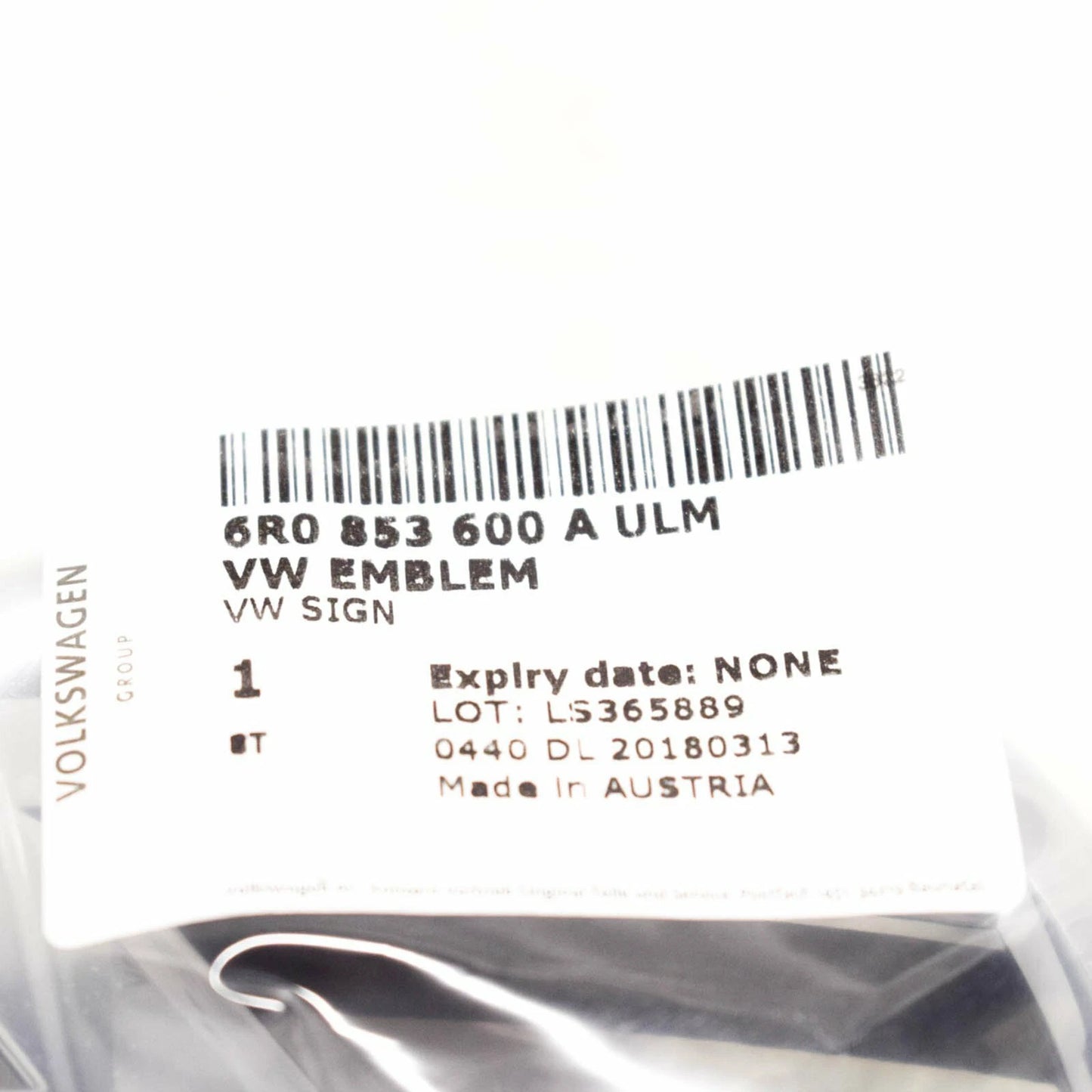 NEW VOLKSWAGEN POLO 6R MK5 FRONT GRILLE BADGE 6R0853600AULM 2015 ORIGINAL