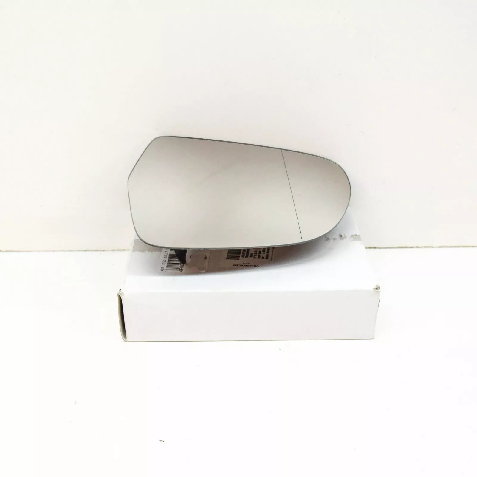 NEW AUDI A3 8P FRONT LEFT DOOR MIRROR GLASS WITH PLATE 4F0857535AF