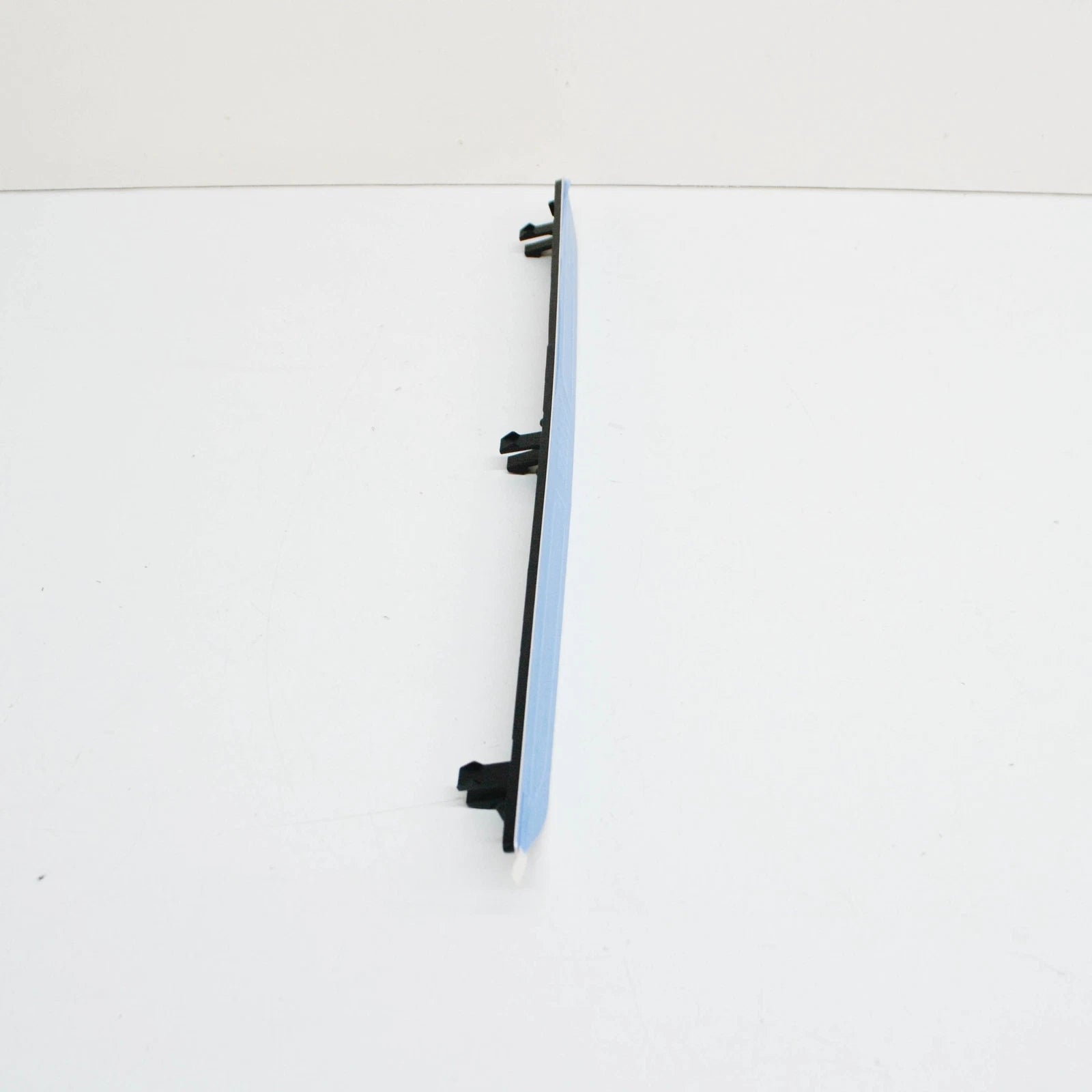 NEW BMW X5 F15 FRONT DOOR ENTRANCE INSERT 51477370423 7370423 ORIGINAL