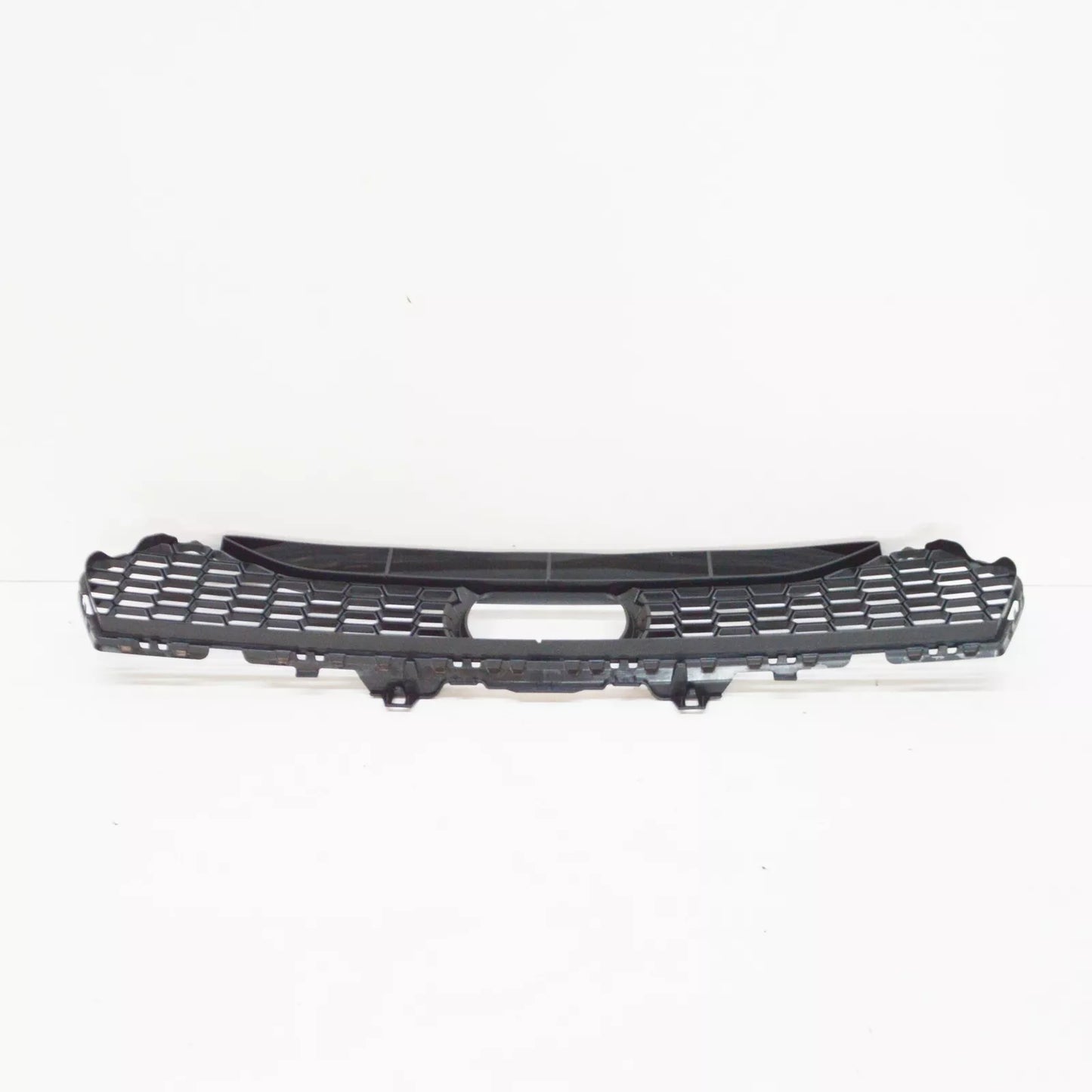 NEW BMW F90 FRONT LOWER GRILLE 51118072980 8072980 ORIGINAL