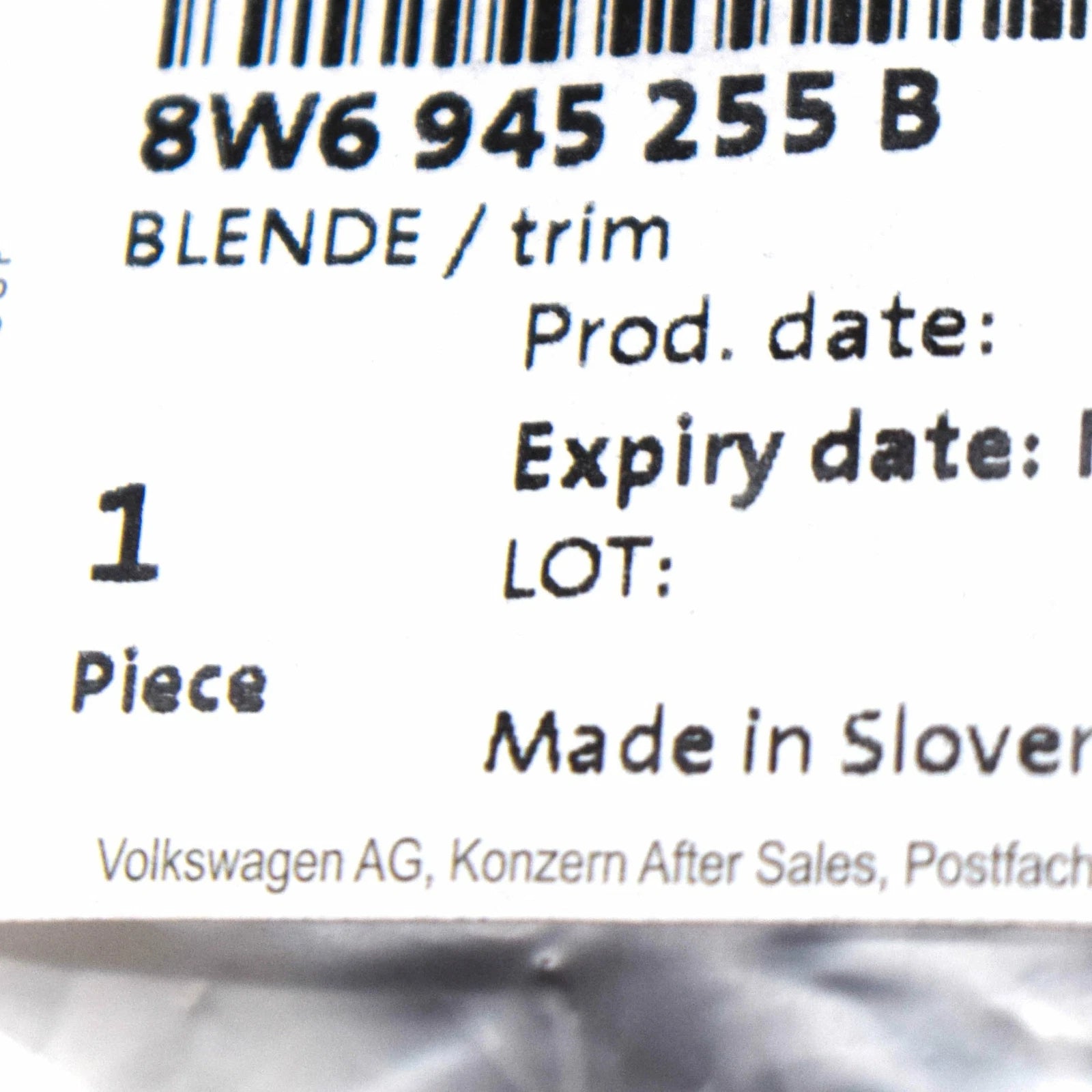 NEW AUDI RS5 COUPE 8W6 REAR LEFT INNER TAIL LIGHT TRIM 8W6945255B