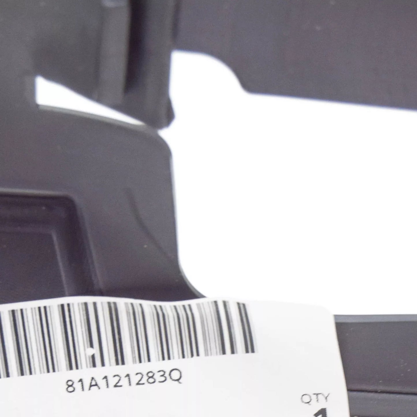 NEW AUDI Q2 GA LEFT RADIATOR AIR DUCT 81A121283Q ORIGINAL