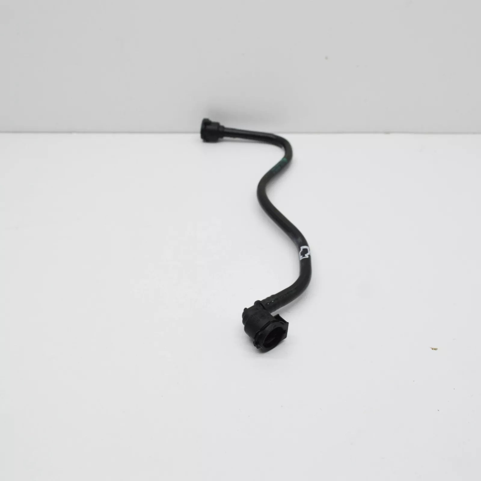 NEW BMW 3 F30 CHARGE AIR COOLER VENT LINE 17128616130 ORIGINAL