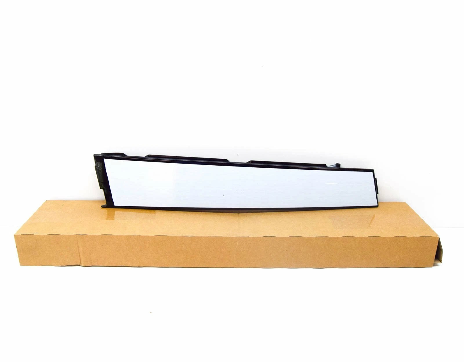 NEW VW TIGUAN MK1 FRONT LEFT DOOR WINDOW FRAME TRIM 5N0837901B041