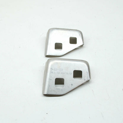 NEW MB GLC COUPE C253 FRONT RIGHT HEADLIGHT BOTTOM HOLDER A2136202900 ORIGINAL