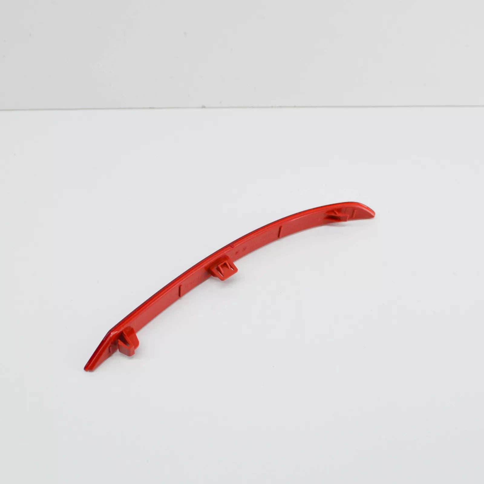 NEW BMW F01 REAR BUMPER LEFT SIDE REFLECTOR 63147311179 ORIGINAL