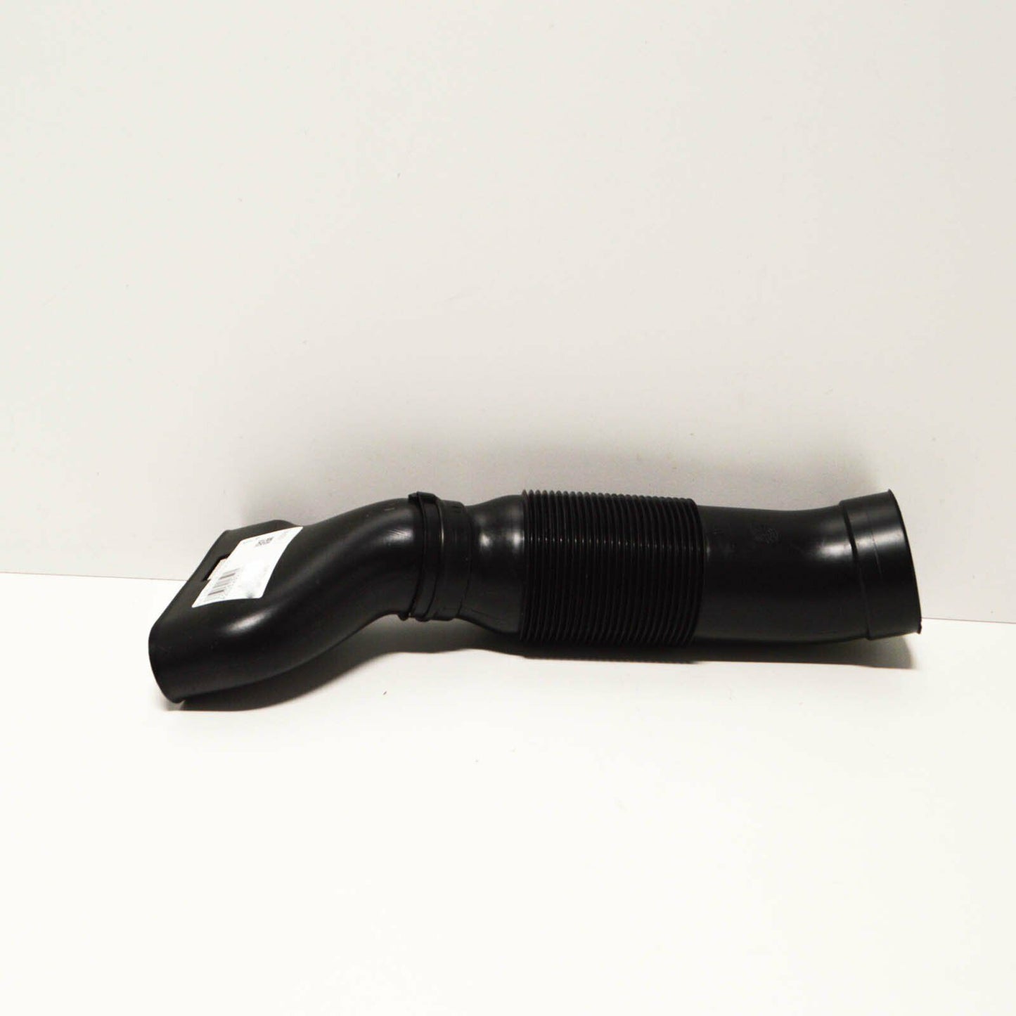 NEW MERCEDES-BENZ C-CLASS W203 AIR INTAKE HOSE LEFT SIDE A2035280107 ORIGINAL