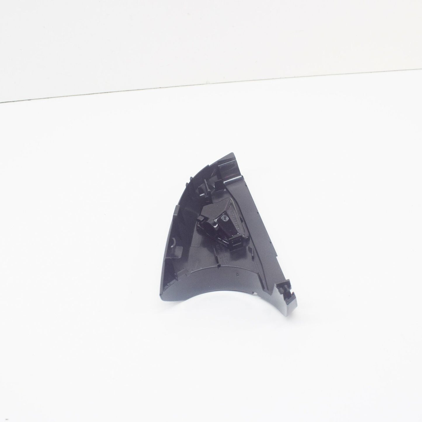 NEW MERCEDES-BENZ CLA C117 FRONT RIGHT DOOR MIRROR COVER A1768100415 ORIGINAL