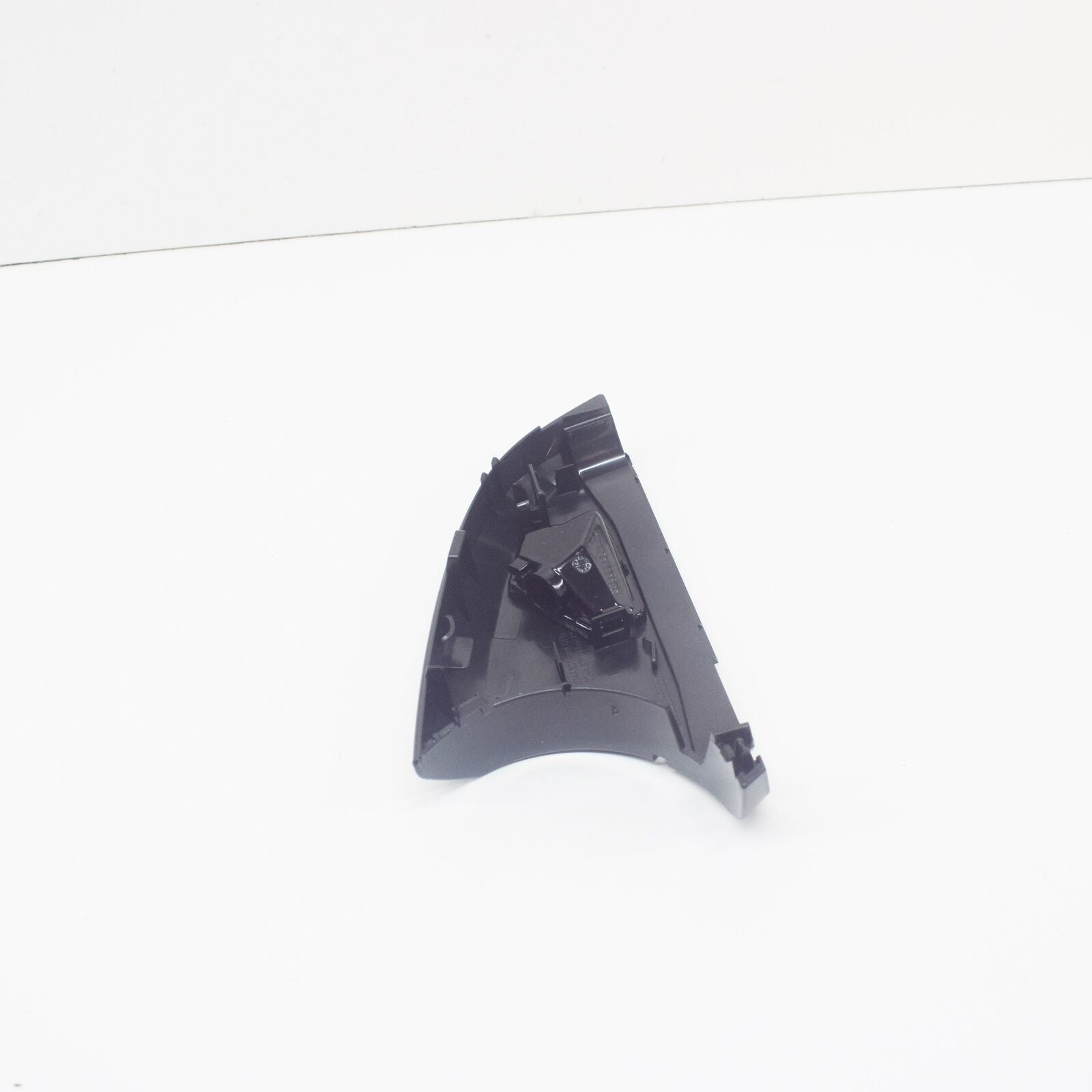 NEW MERCEDES-BENZ CLA C117 FRONT RIGHT DOOR MIRROR COVER A1768100415 ORIGINAL