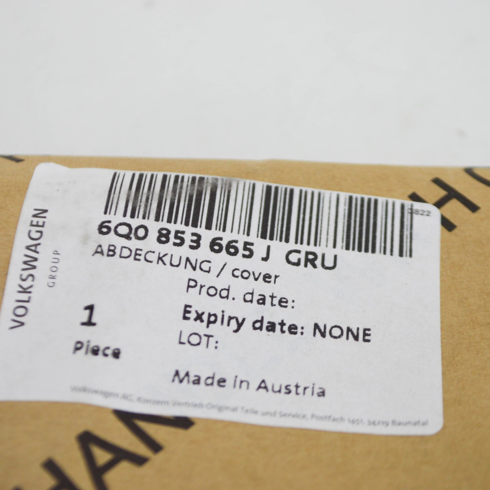 new vw polo 9n rear left jack cover 6q0853665jgru original