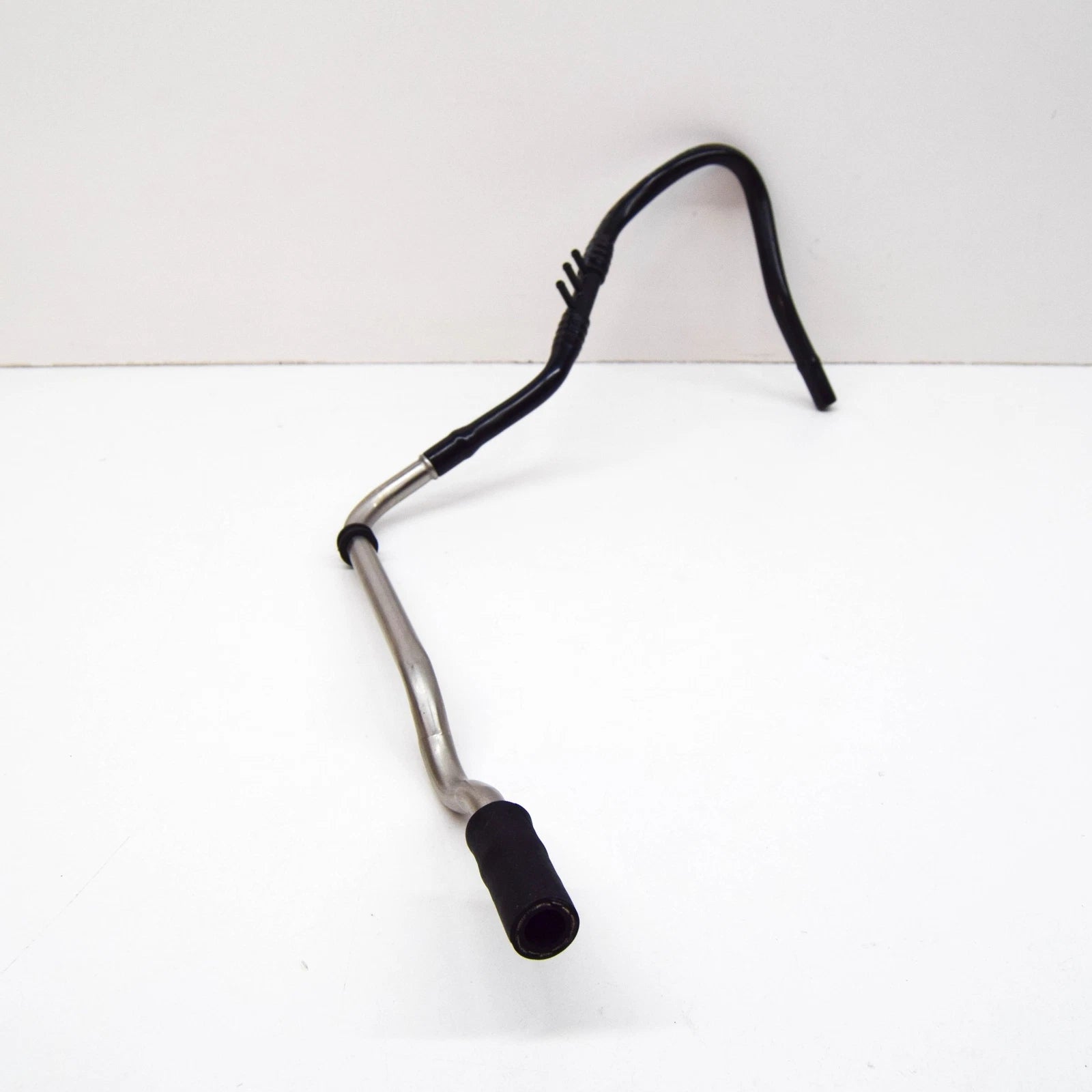 NEW BMW 3 E46 VAACUM PIPE HOSE 34331165149 1165149 ORIGINAL