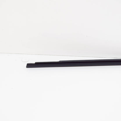 new bmw 5 e39 front left door outer weatherstrip 51218159235 original